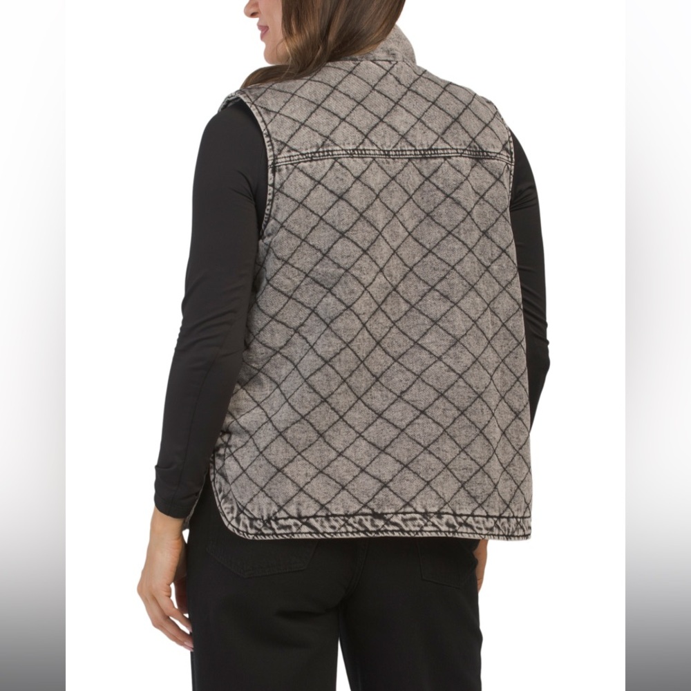 Stoosh Vintage Denim | NWT Women’s Sleeveless Quilted Button Front Vest - Picture 2 of 11